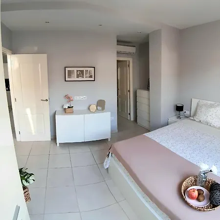 Cozy In The Heart Of Cruz