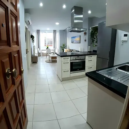 Cozy In The Heart Of Cruz