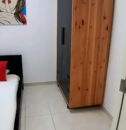 Cozy In The Heart Of Cruz Апартаменты