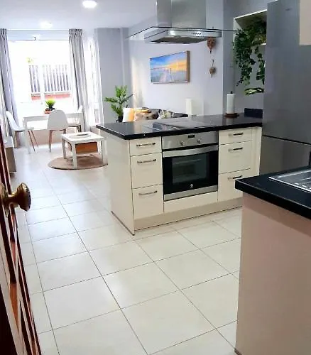 Cozy In The Heart Of Cruz Apartman *